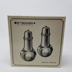 Vintage Silverplate Salt and Pepper Shakers Wm Rogers Silver International USA